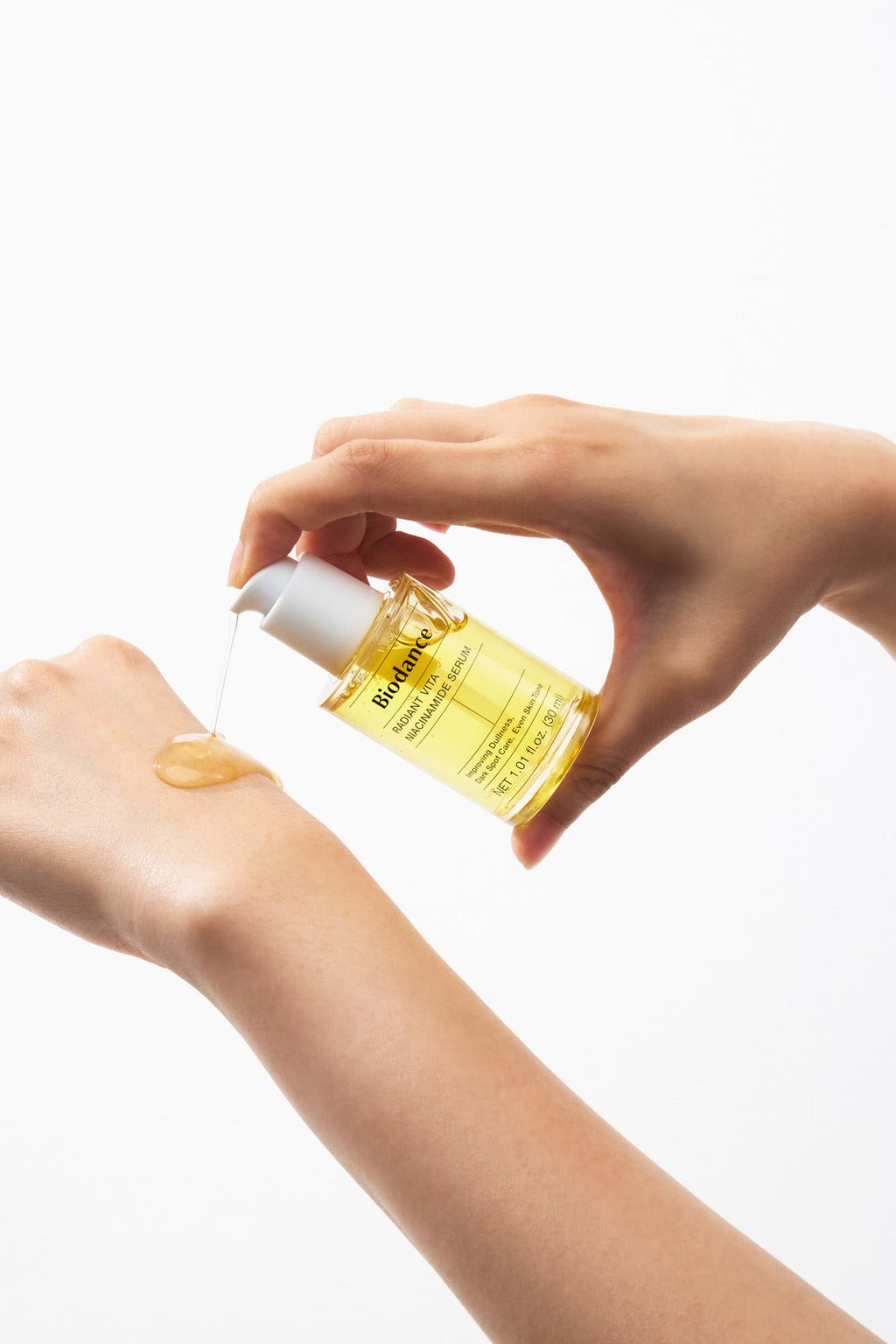 Radiant Vita Niacinamide Serum